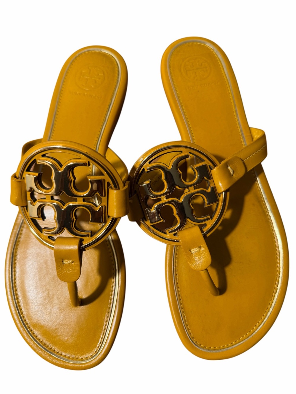 Tory Burch Leather Logo Thong Sandals in Mustard